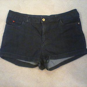 Sofia Vergara Dark Wash Denim Shorts